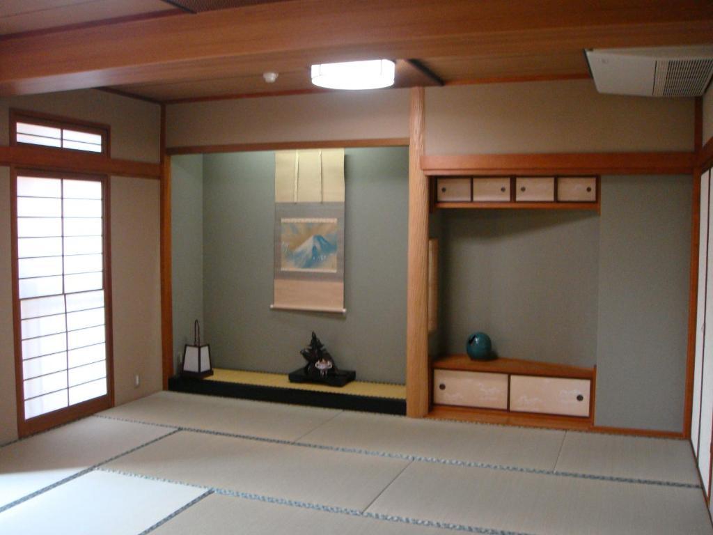 Yamaichi Bekkan Hatsukaichi Camera foto